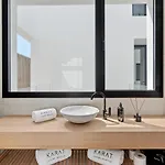 Karat Amatista 阿德耶