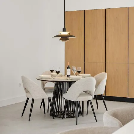 Karat Amatista Villa