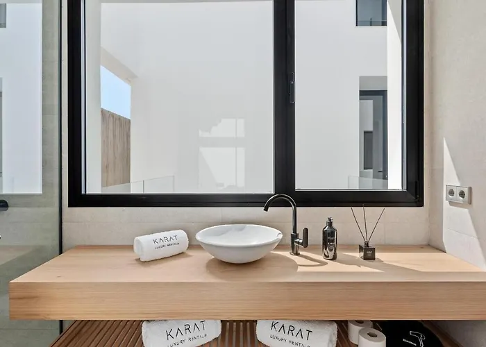 Karat Amatista Адехе